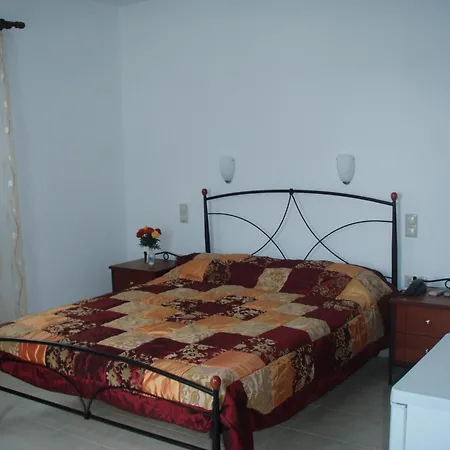 Hotel Vakhos Island *