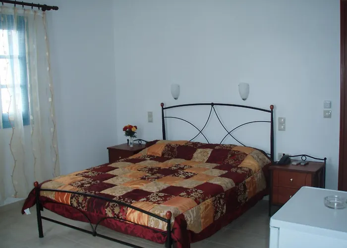 Hotel Vakhos Island *