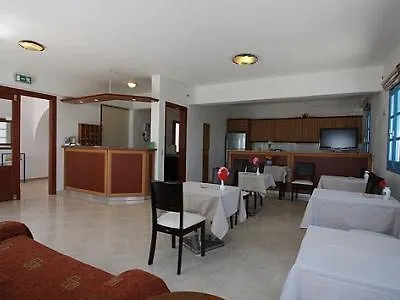 Hotel Vakhos Island *