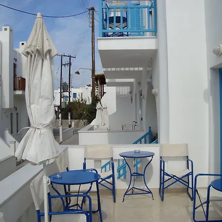 Vakhos Island * Agia Anna (Naxos)