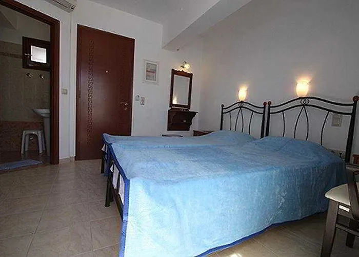 Vakhos Island فندق